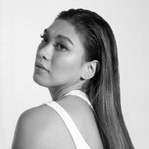 Alyssa Valdez Biography: Age, Height, Husband, Parents, Career, Net Worth & Family of the "Phenomenal" Filipino Volleyball Star