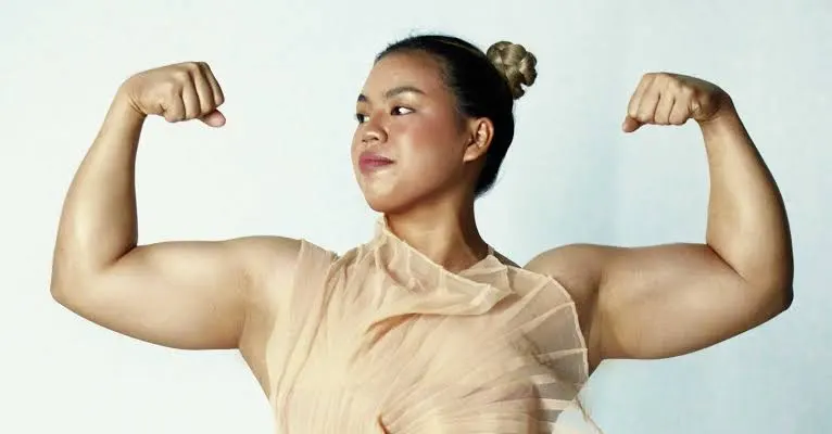 Vanessa Sarno Biography: Age, Height, Parents, Career, Olympic Journey, Net Worth & Family of the Filipino Weightlifter