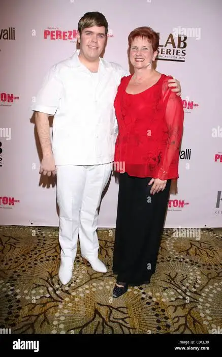 Teresita Lavandeira Biography and Latest News